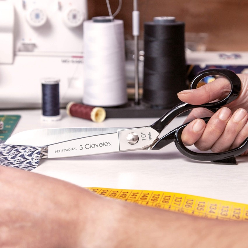 Multi Purpose Cloth Shears 3 Claveles