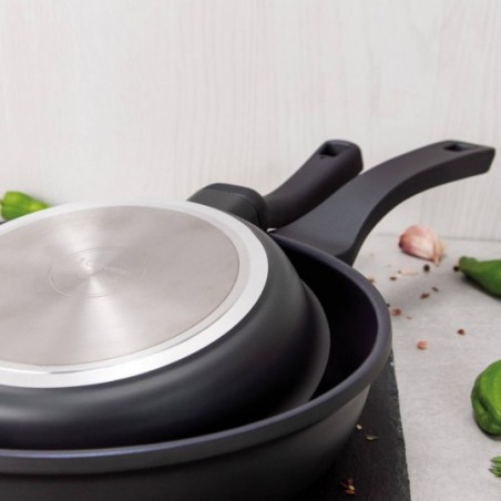 Fry pan Ø 24 cm. Dark Fry pan Ø 24 cm. Dark
