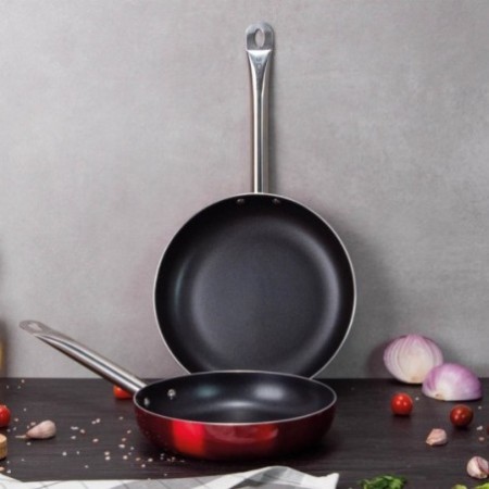 Fry pans Ø 20 - 24 - 28 cm. Red Special