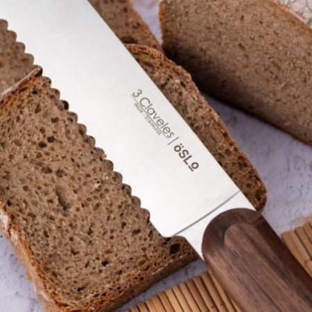Oslo Bread Knife