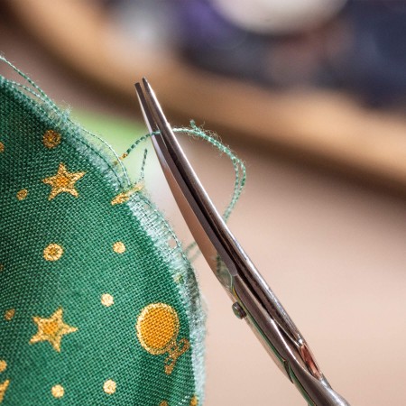 Curved Embroidery Scissors