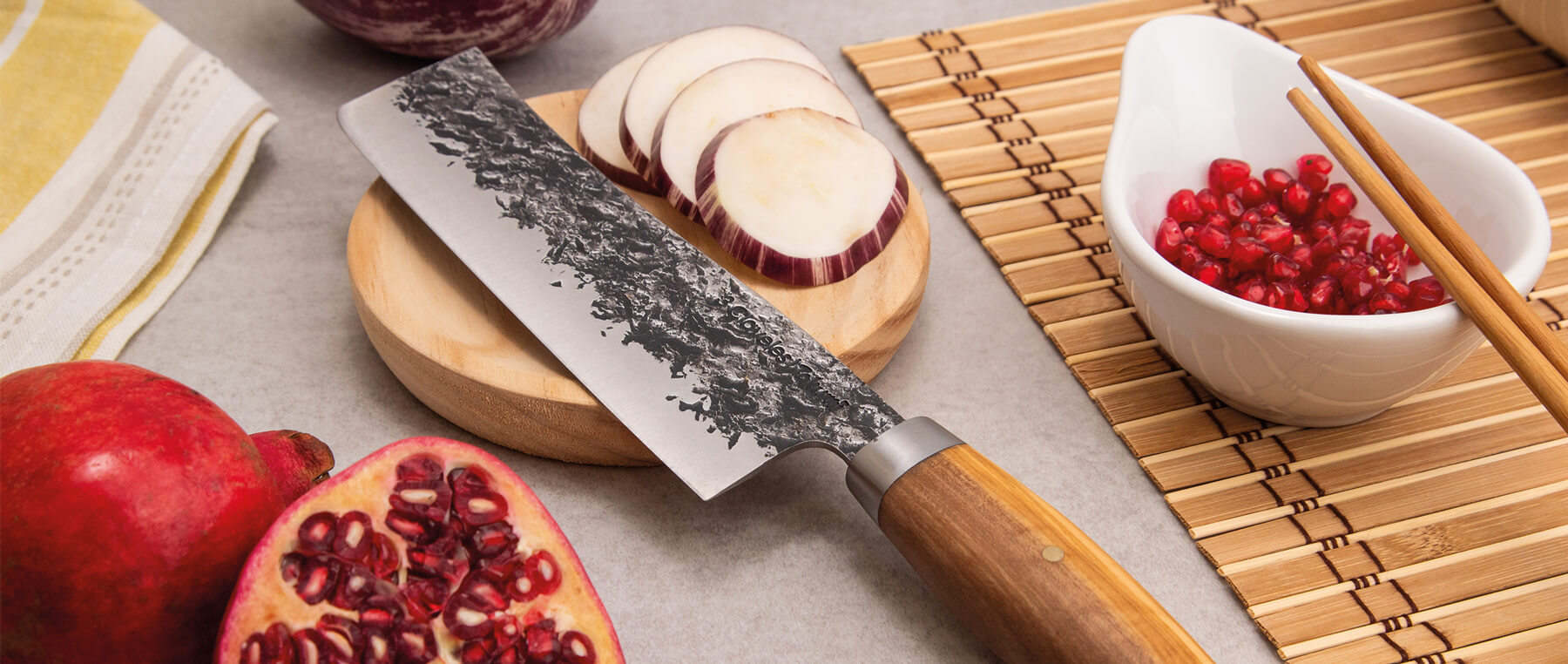 Cuchillos Japoneses - 3 Claveles