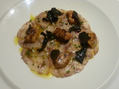 Manitas con foie y trufa