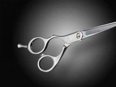 Left-handed hairdressing scissors