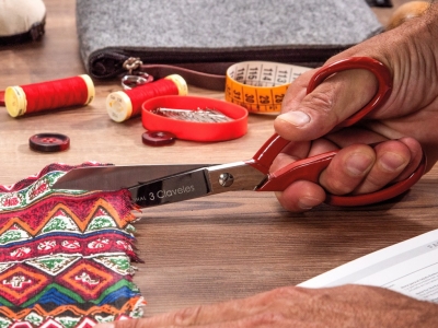 Tijeras de Sastre: la herramienta ideal para cortes precisos en tus proyectos de costura