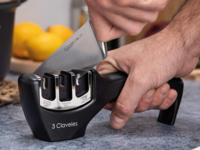 Guía paso a paso: Cómo afilar cuchillos en casa como un chef